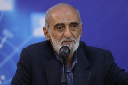 حسین شریعتمداری: این روزها دوباره سخن از مذاکره است/ مواضع غربی ها روشن است؛ دنبال چه دستاوردی هستید؟