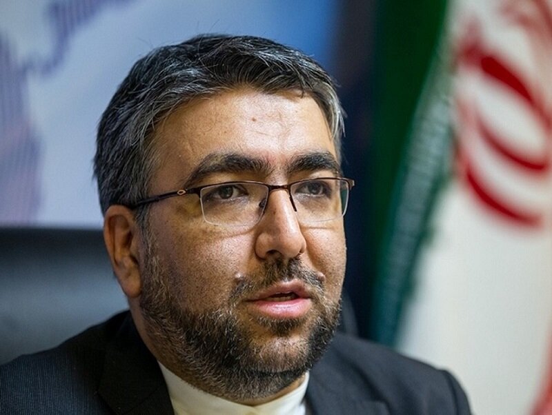 نماینده اصفهان در مجلس: مردم از ما می پرسند فایده همکاری ایران با آژانس انرژی اتمی چیست؟