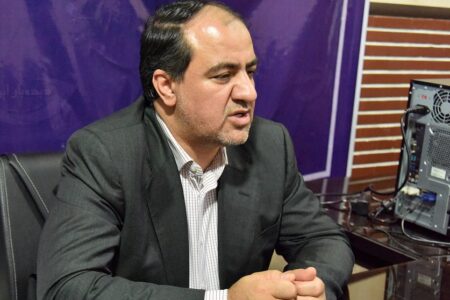 عضو شورای شهر تهران: درباره برخی ادعا‌های مطرح شده در بیلبورد‌ها به زاکانی تذکر دادیم اما بعد از اقناع شدن از او تشکر هَم کردیم