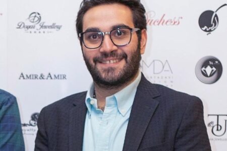 بررسی مشاغل خرد و متوسط توسط یک متخصص بازاریابی