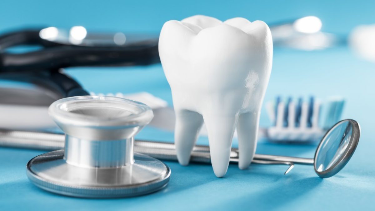 افزایش ظرفیت رشته دندانپزشکی مغایر با زیرساخت‌های وزارت بهداشت است