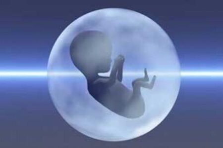 کیهان: سقط جنین باعث گسترش فحشا‌ می شود