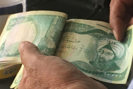 دینار عراق یکه‌تاز ارز ایران