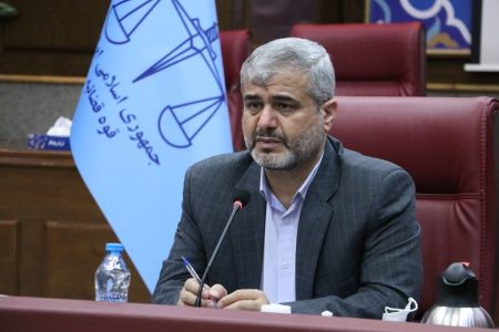 دستور رئیس کل دادگستری تهران به قضات: با کسانی که سیاه‌نمایی می‌کنند برخورد شود