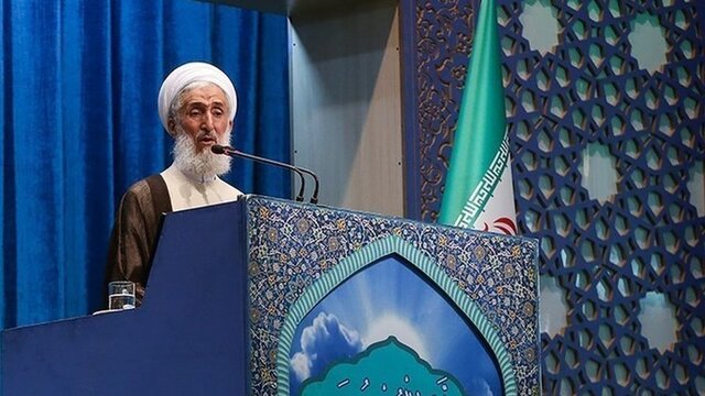 صدیقی، امام جمعه موقت تهران: هیچ کسی هیچ حاشیه ای از این  دولت سراغ ندارد/ رییسی عاشق خدمت نه تشنه قدرت