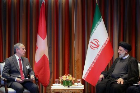 نماینده مجلس: رئیس‌جمهور سوئیس حامل پیام آمریکا برای ملاقات دوجانبه با ایران بود