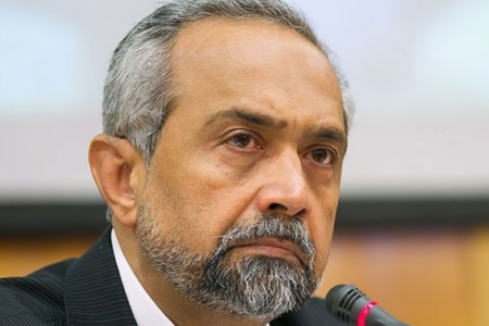 نهاوندیان: کاش قید محرمانگی از حوادث سال‌های ۹۶ به بعد برداشته شود/ دولت یازدهم اقتصاد ایران را نجات داد