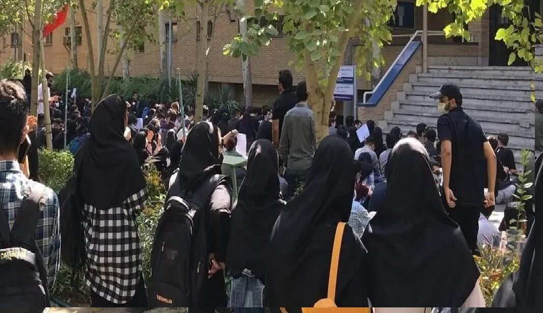 خانواده دانشجویان بازداشتی بیانیه دادند + اسامی
