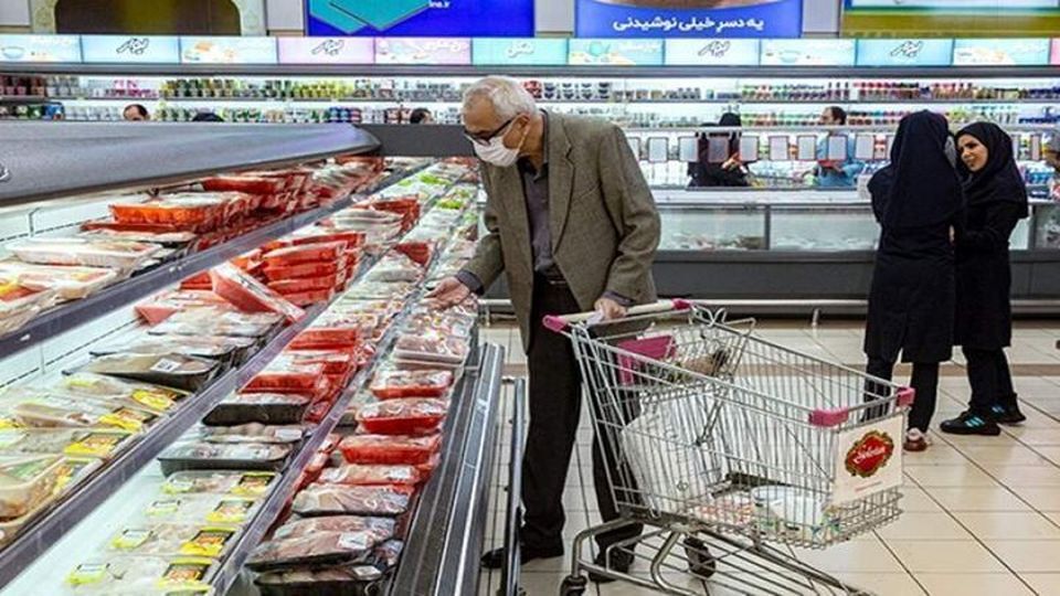 تورم مواد غذایی ایران بالای ۳۰ درصد است