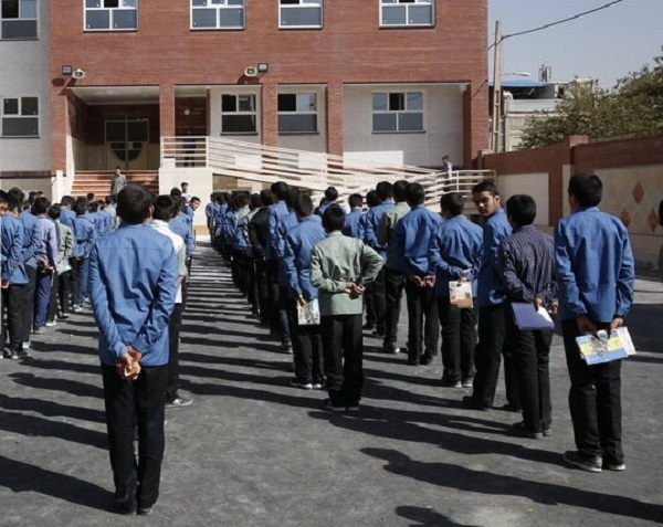 توصیحات خبرگزاری دولت از فوت ناگهانی یک دانش آموز در مدرسه‌ای در کرج