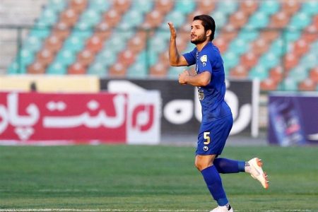 عارف غلامی از استقلال اخراج شد؟
