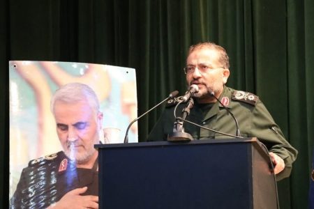 سردار سلیمانی: تنها چهار کشور دنیا چین، آمریکا، روسیه و ایران اسلامی است که تحت سلطه و پیرو سیاست‌های دیگر کشورها نیستند