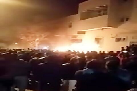 مدیر حوزه علمیه ایذه: تنها بخشی از ساختمان دچار حریق شده است/هیچگونه تلفات جانی نداشتیم