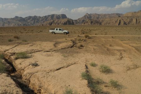 میانگین فرونشست در دشت‌های کشور ۲۵ سانتی‌متر است