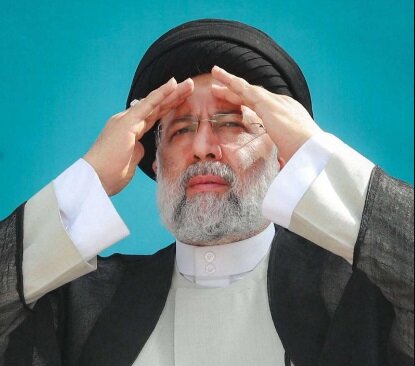 روزنامه جمهوری اسلامی: رئیسی کاسه چه کنم چه کنم دستش گرفته است