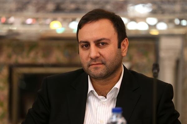 پیام تسلیت نایب رئیس فراکسیون انقلاب به دنبال حادثه تروریستی در ایذه و اصفهان