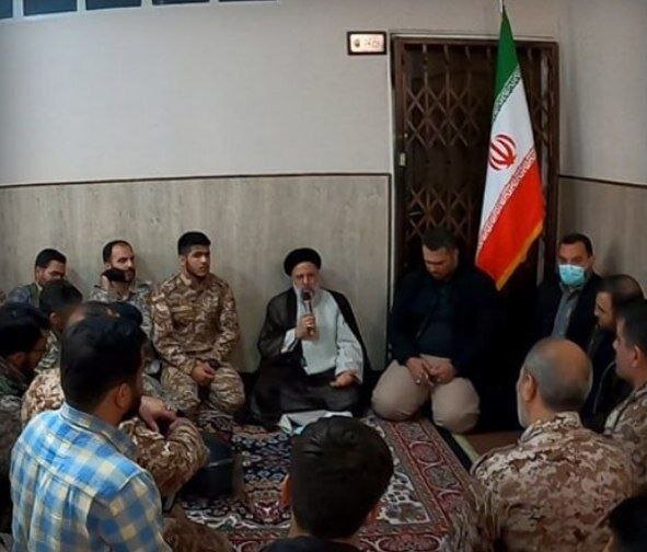 رئیسی خطاب به یگان فاتحین: شما در مواجهه با اغتشاش‌گران و بر هم‌زنندگان امنیت مردم خوش درخشیدید