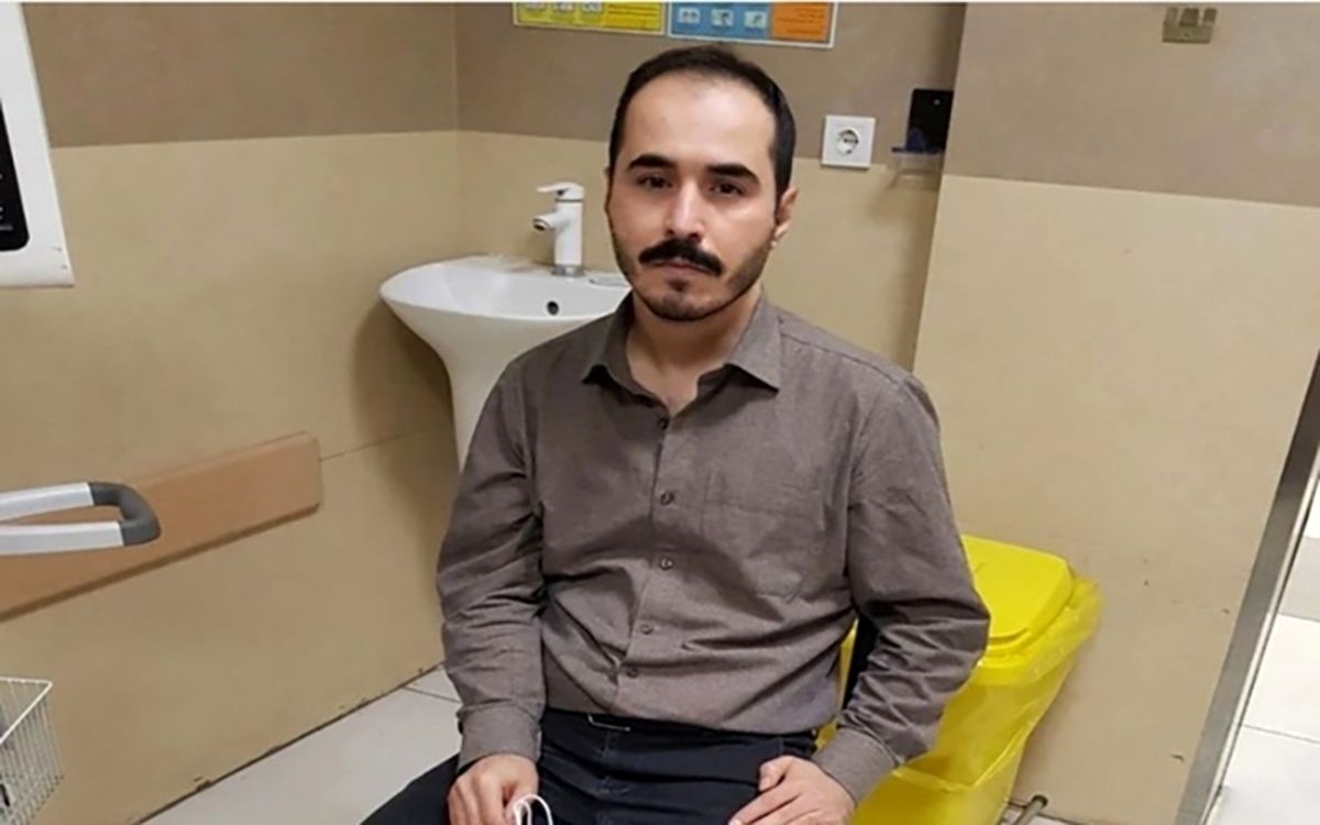 روزنامه سپاه مدعی شد: حسین رونقی به دنبال پناهندگی است