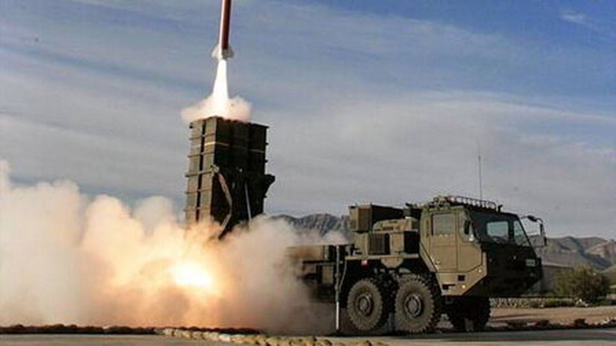 ایران ارسال محموله هفتاد تنی سوخت موشک به یمن را تکذب کرد
