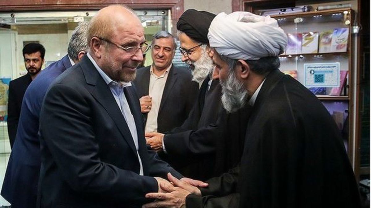 دفاع تمام قد طائب از قالیباف: خانواده رئیس مجلس مثل همه مردم بلیط خریدند و سفر رفتند/ قالیباف گفت ۲ میلیون پس انداز دارم، نگفت حقوق نمی‌گیرم !+ جزئیات