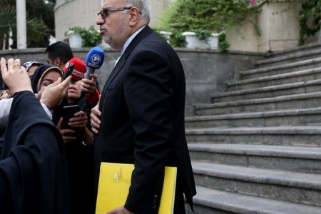 وزیر نفت: ما با چین از نظر راهبردی هم نظر هستیم / پیش بینی ما این است که امسال از سالهای قبل سردتر است