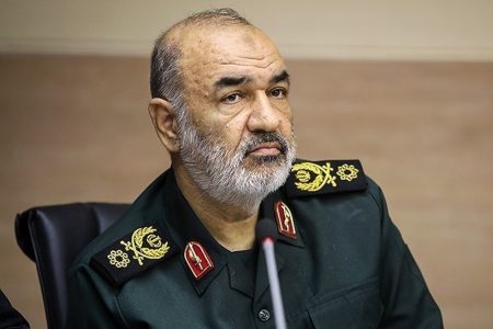 فرمانده کل سپاه: عدم برقراری رابطه عراق با اسرائیل قابل تحسین است