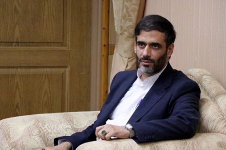انتقاد سعید محمد از دولت و مجلس: ظاهرا همه از تیم اقتصادی دولت راضی اند به جز مردم