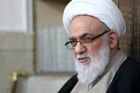 ادعای جدید یک استاد حوزه درباره تعریف «محارب»/ آیت الله گرامی: کسانی که با استفاده از سلاح باعث ترس مردم می‌شوند حتی اگر باعث کشتن کسی نشوند محارب هستند