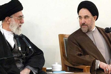 ابطحی افشاگری کرد/خاتمی سه نامه به رهبری نوشت و جوابی نگرفت