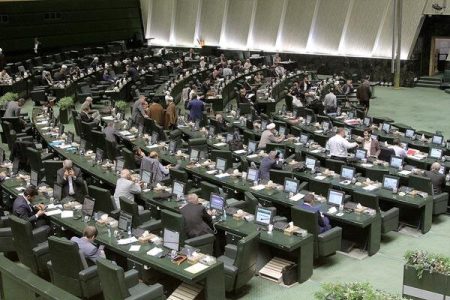مجلس با «یک‌فوریت» لایحه حجاب موافقت کرد/ قالیباف: باید فرصت کافی داشته باشیم تا با این ولنگاری‌ها برخورد کنیم