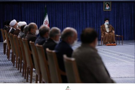 رهبری در دیدار رئیس و اعضای شورای عالی انقلاب فرهنگی: مهندسی صحیح فرهنگی کاری بنیانی برای اصلاح ساختار فرهنگی است