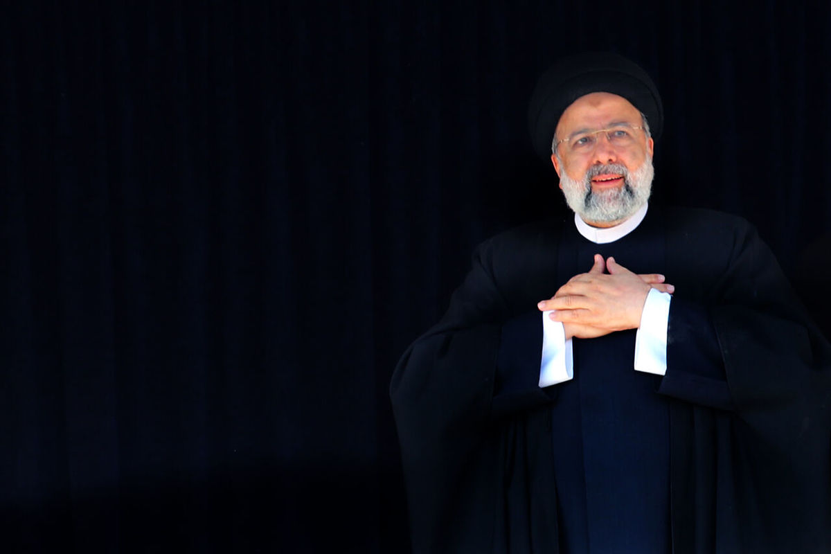 ادعای کانال تلگرامی احمدی‌نژاد: هشتگ #رئیسی_استعفا در حال ترند شدن است