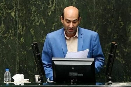 ابوالفضل ابوترابی: عبدالناصر همتی به دلیل اعلام نرخ تورم باید محاکمه شود