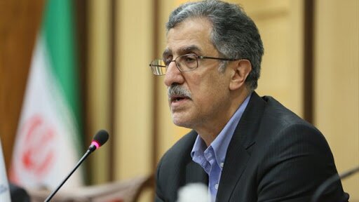 رئیس اتاق بازرگانی تهران: از عدم فروش نفت ۱۰۰ میلیارد دلار ضرر کردیم/ اقتصاد ایران از ترکیه حدود ۵۰۰ میلیارد دلار عقب مانده است
