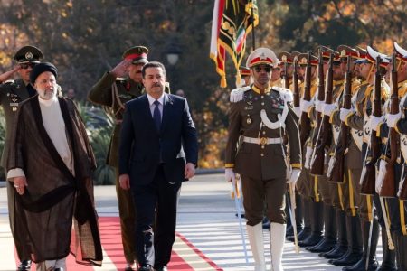 آیا عراق در حال فاصله گذاری با ایران است؟/ یک کارشناس حوزه خلیج فارس: باید این واقعیت را بپذیریم که عراق جدید عراقی است که با کشورهای عربی رابطه خوبی دارد