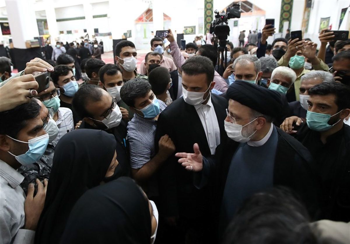 کیهان: استقبال یزد از رئیسی نشان داد مردم به جمهوری‌اسلامی امید دارند