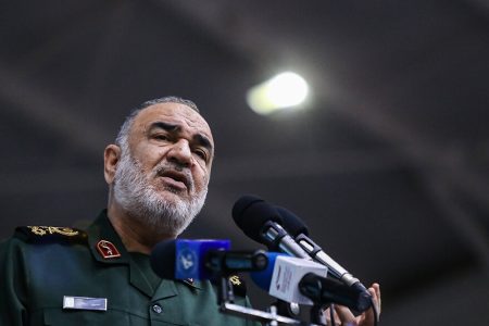 فرمانده کل سپاه: این قدرت انقلاب بود که شبکه تروریستی ایران اینترنشنال را از لندن به سرزمین دیگری پرتاب کرد