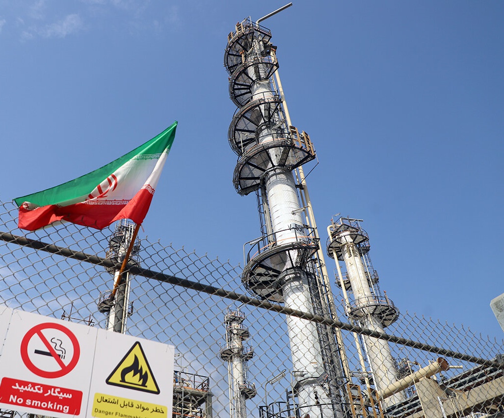طرح‌های دانشجویی در زمینه توزیع فرآورده‌های نفتی در اصفهان حمایت می‌شود