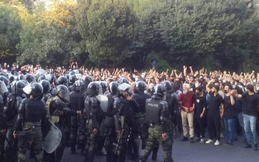 عضو هیات علم دانشگاه پلیس: نمی فهمم چرا عده ای می گویند اینهایی که کف خیابانند مردم نیستند/ آنها مردم اند و زندگی می خواهند/ بخش فرودست و فرادست جامعه امروز کف خیابان است