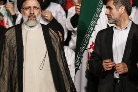 هشدار نایب رئیس مجلس به دولت رئیسی / نیکزاد: استیضاح ۹ وزیر روی میز هیئت رئیسه است/ قیمت‌ها، روزانه تغییر می‌کنند