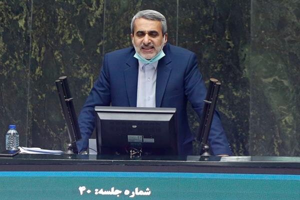 درخواست نماینده اصفهان از رئیس‌جمهور برای انجام سفرهای موضوعی جهت حل مسائل کشور