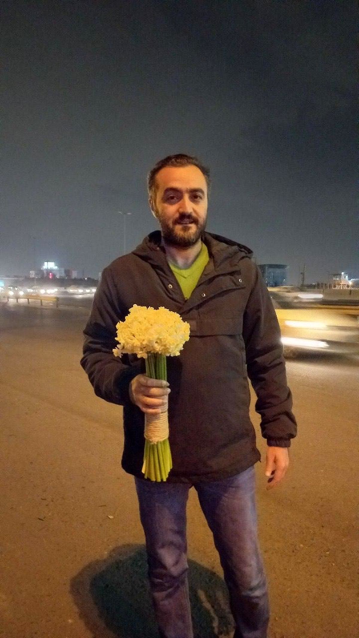 مهدی قدیمی، روزنامه‌نگار  ساعتی پیش آزاد شد