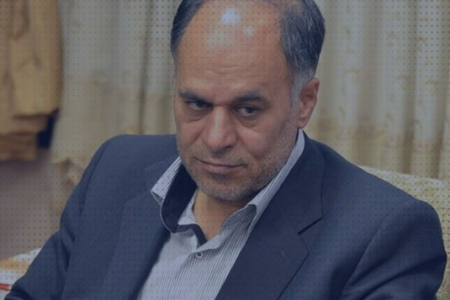 استاندار پیشین سیستان و بلوچستان: ادبیات محمدجواد لاریجانی مختص گروه‌های تجزیه‌طلب است/ اصرار برای حرف زدن در هر شرایطی خوب نیست