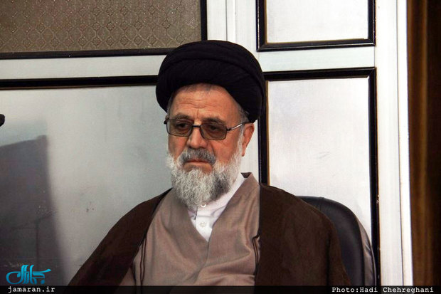 آیت‌الله موسوی تبریزی: مردم چند بار می‌خواهند زندگی کنند؟ آقایان چگونه با مشکلاتی که مردم دارند، خوابشان می‌برد/ وقتی کسی فقط اسلحه را نشان داده و ترسانده مجازات دارد اما محارب نیست/روس‌ها به ایران خیانت می‌کنند و از ایران سوء استفاده می‌کنند