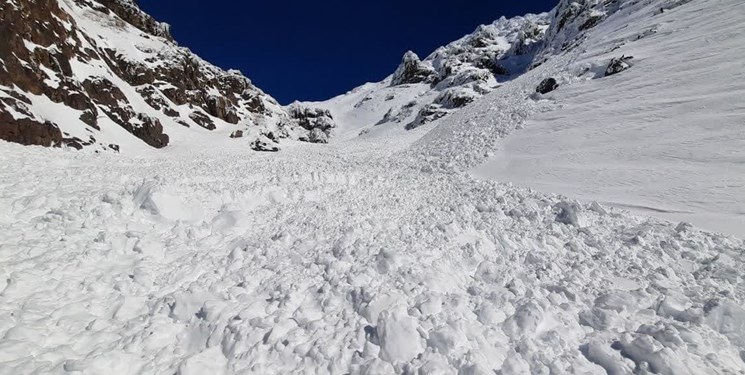 پیکر بی‌جان کوهنورد مفقود شده در ارتفاعات کرکس پیدا شد