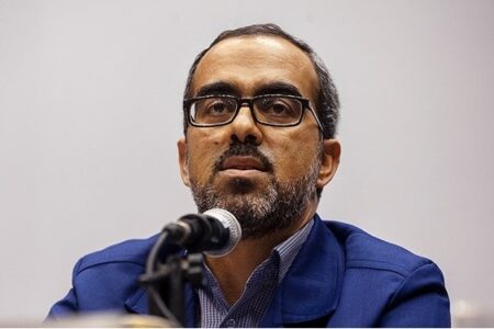 نماینده مجلس: رئیسی گفته بود می‌آیم که ریشه‌های فساد را حل کنم آیا ریشه فساد در فروش اموال است؟ / با این روش، نهال فساد کاشته می‌شود