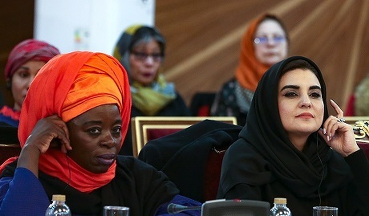 کیهان: تلاش خانم‌های «بورکینافاسو» باید بیشتر دیده شود