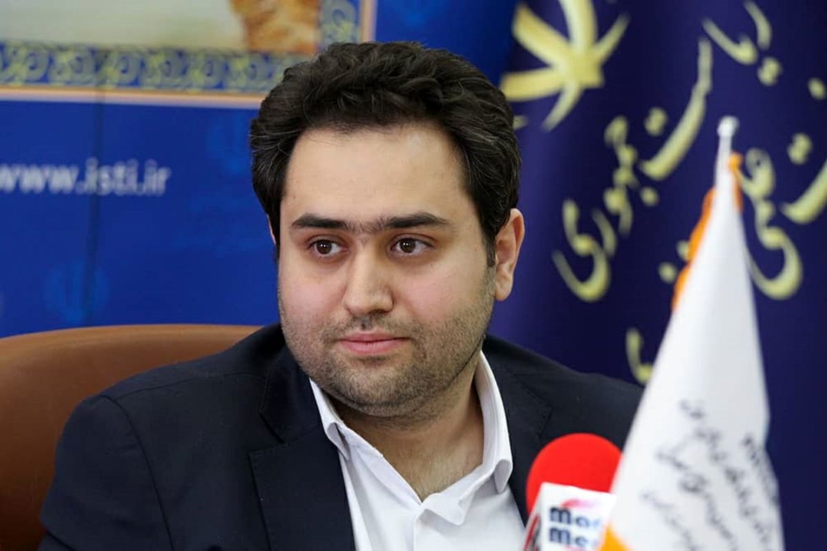 کامبیز مهدی‌زاده: رئیسی می‌خواهد قیمت دلار را در گینس ثبت کند