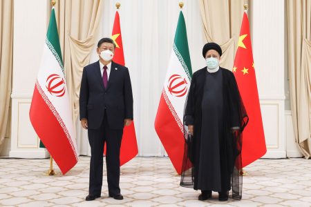 سیدجلال ساداتیان: انتظار می‌رفت که با قرارداد ۲۵ ساله، ایران به تأمین‌کننده اصلی نفت چین تبدیل شود