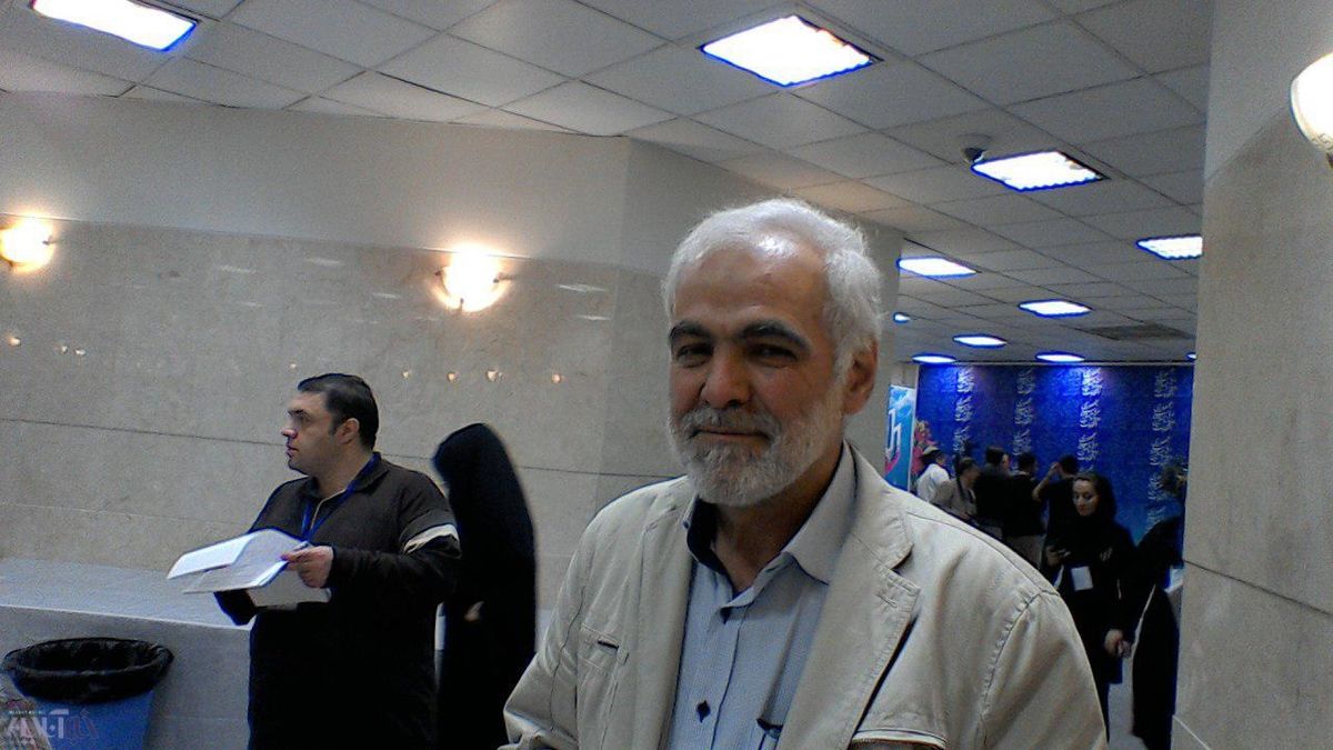 فعال سیاسی اصولگرا: وزرای اقتصادی کابینه رئیسی ناشی هستند/ وزیر فرهنگ و ارشاد اسلامی دولت بویی از این حوزه نبرده است